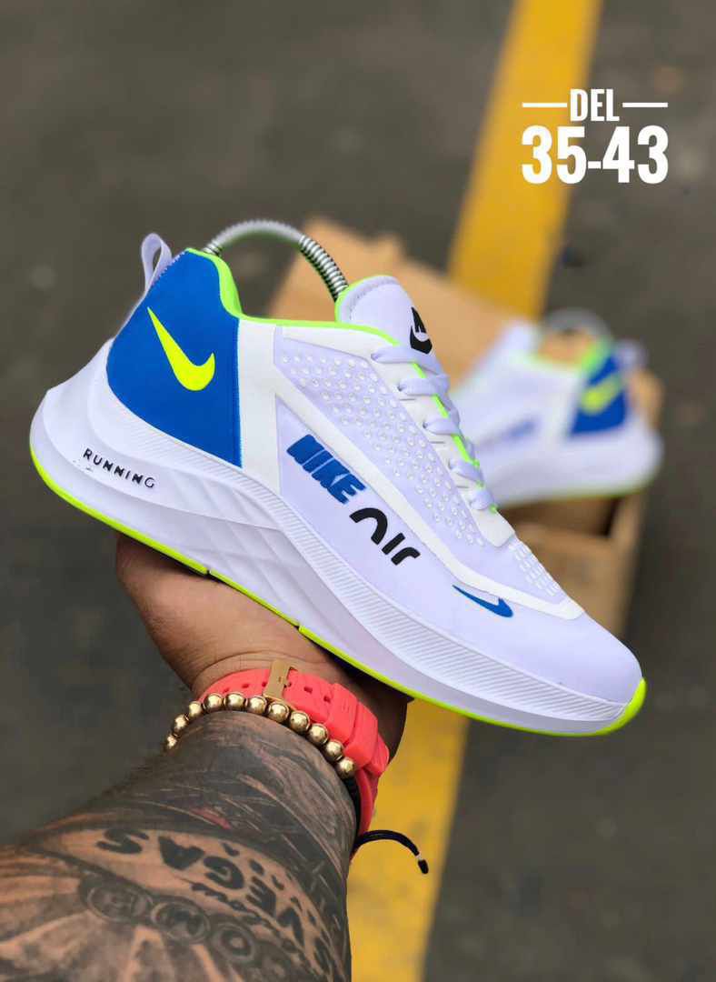 NIKE AIR ZOOM